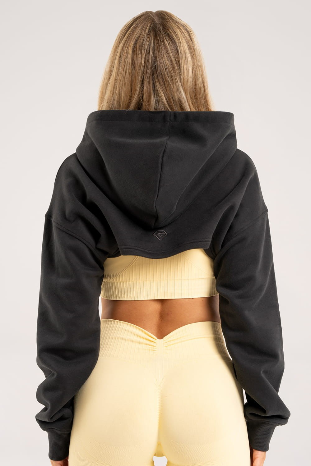 BLUZA CUT OUT