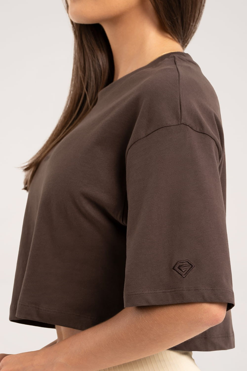 T-SHIRT CROP