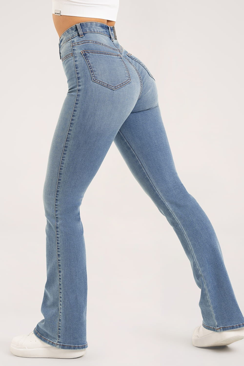JEANSY DZWONY